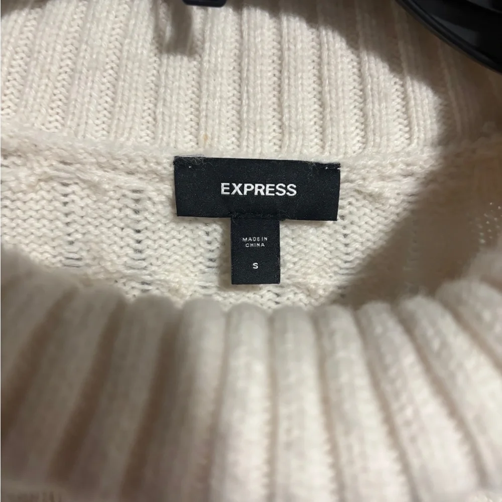 Express sweater - Picture 3 of 6